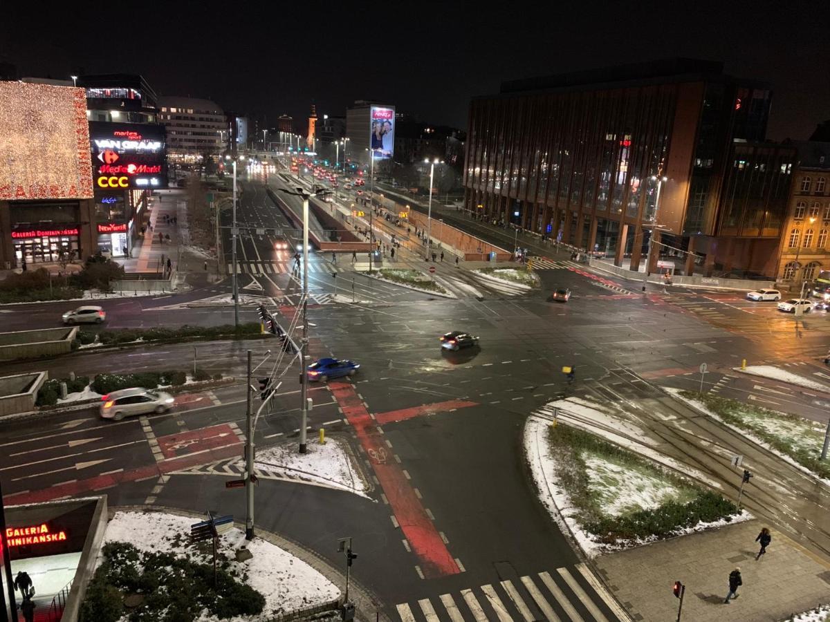 Dobry Wieczor We Wroclawiu Buitenkant foto